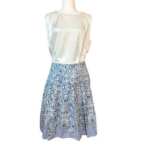 Tahari Pleated Skirt Shades of Blue, White and Light Yellow Size 8